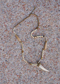 Collier sautoir bohème perles et pendentif corne
