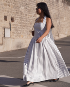 Robe à pois longue dos nu