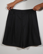 Short bermuda à pince élégant noir